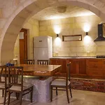 Canyon Cave Hotel
