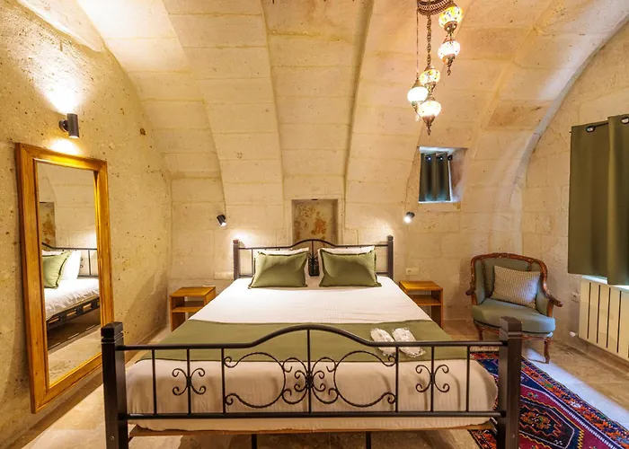 Szálloda Canyon Cave 3*