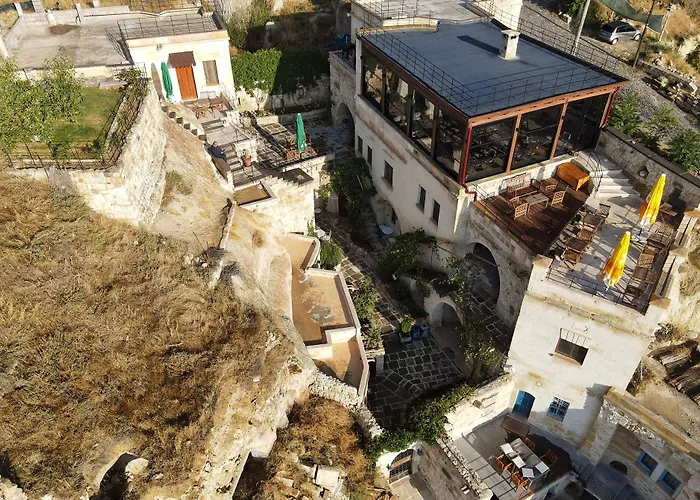 Canyon Cave 3* 于尔居普