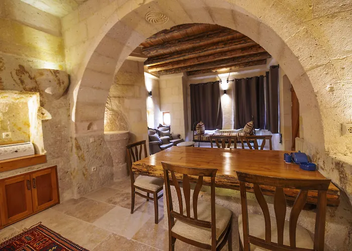 Canyon Cave 酒店 于尔居普